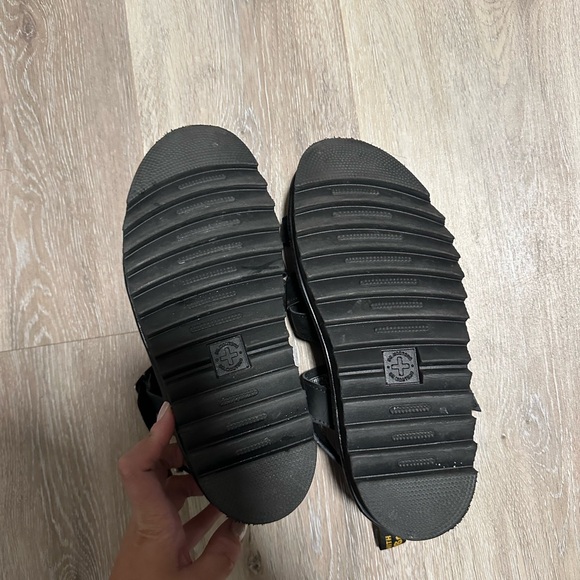 Dr. Martens Avry Sandals - Picture 4 of 4